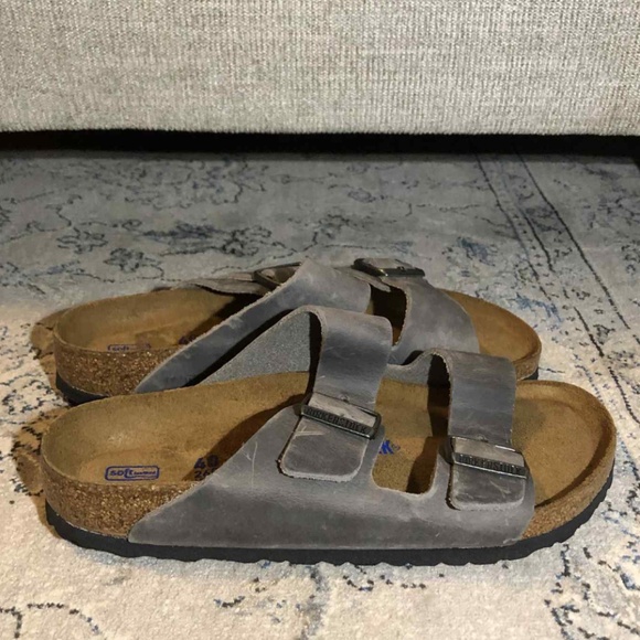 Birkenstock Arizona Leather Sandals In Grey Charcoal - Picture 2 of 8